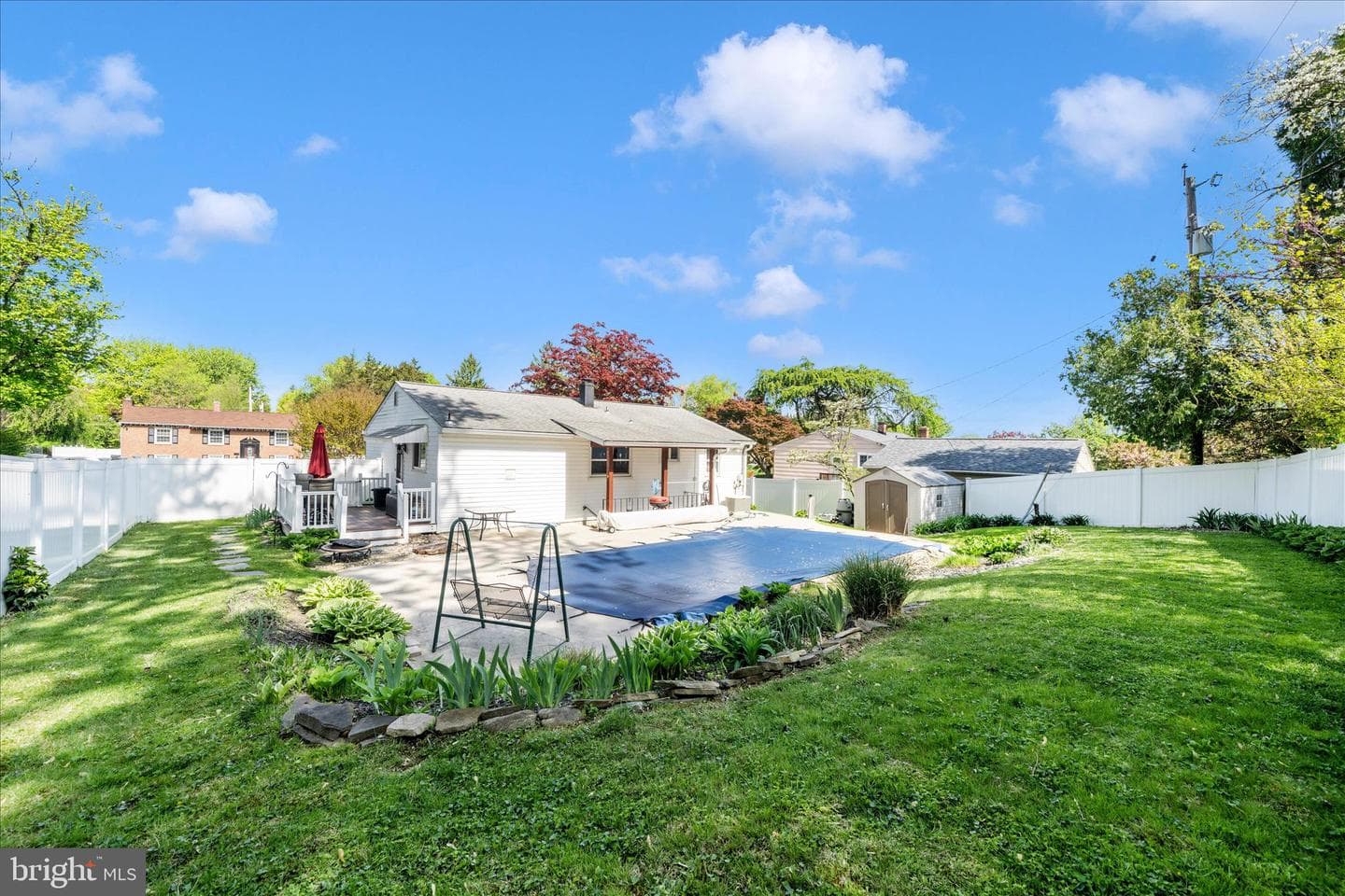 305 Glyndon Drive photo 40