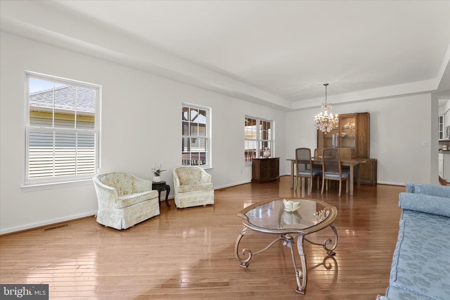 320 Chalk Hill Drive photo 14