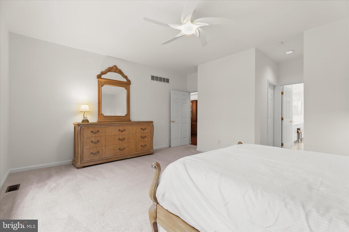 320 Chalk Hill Drive photo 30