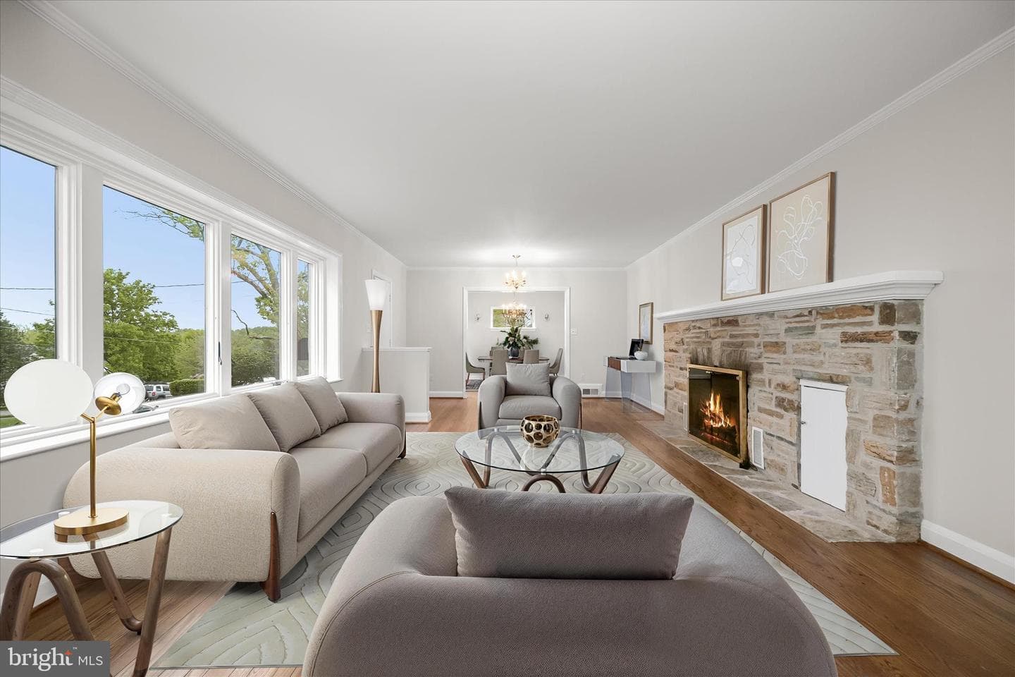 11 Seminole Avenue photo 3