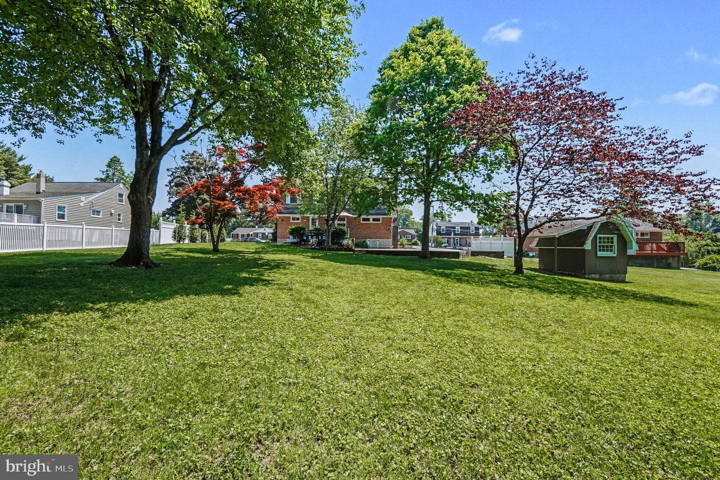 9204 Snyder Lane photo 38