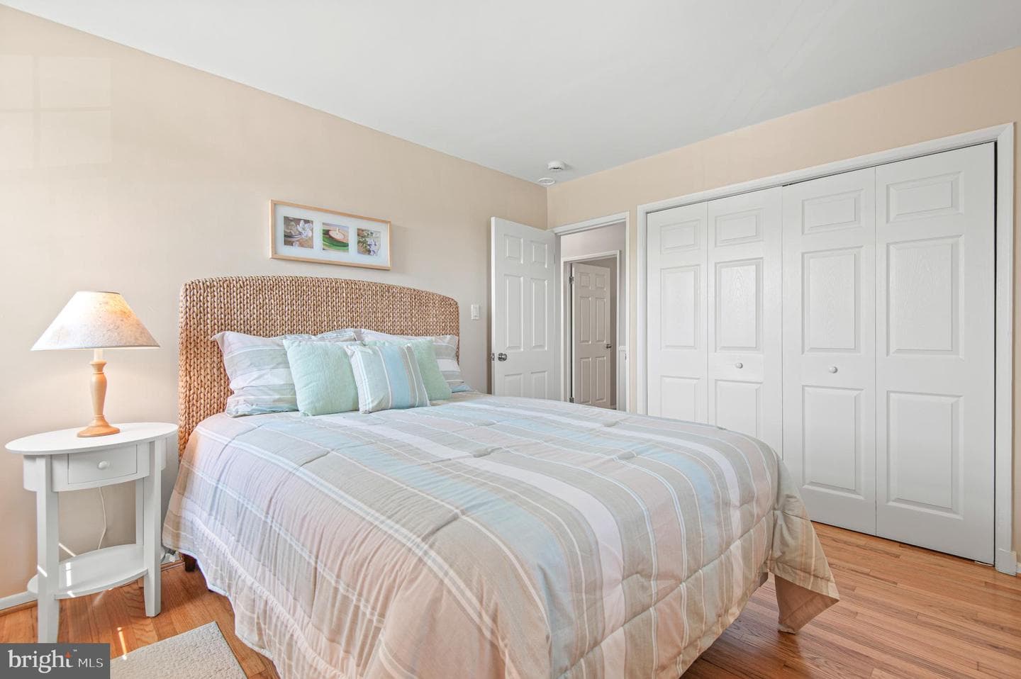 2530 Londonderry Road photo 19