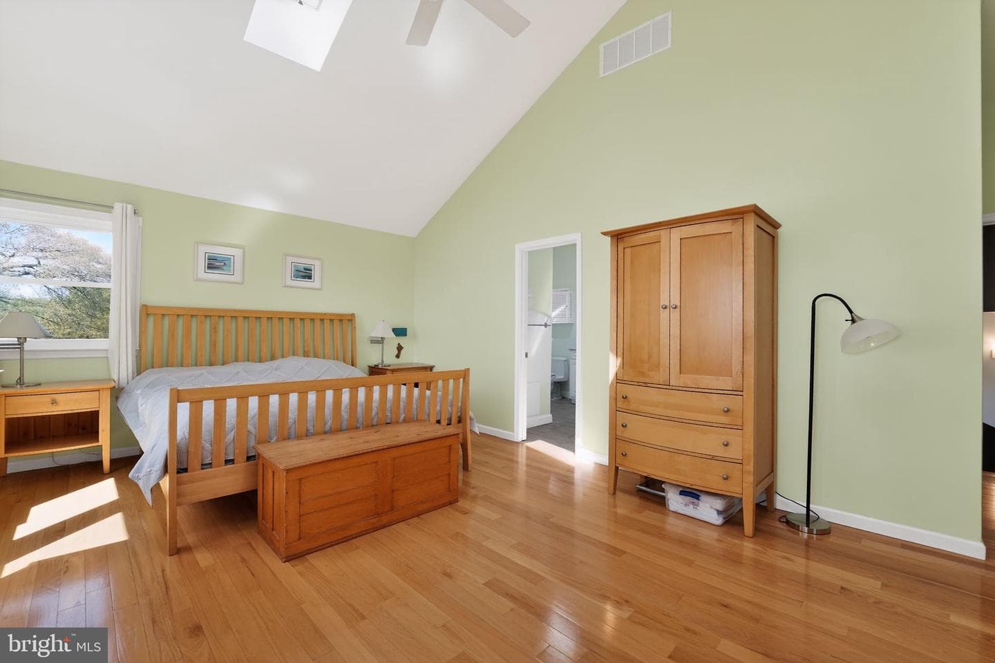 1400 Burke Road photo 29