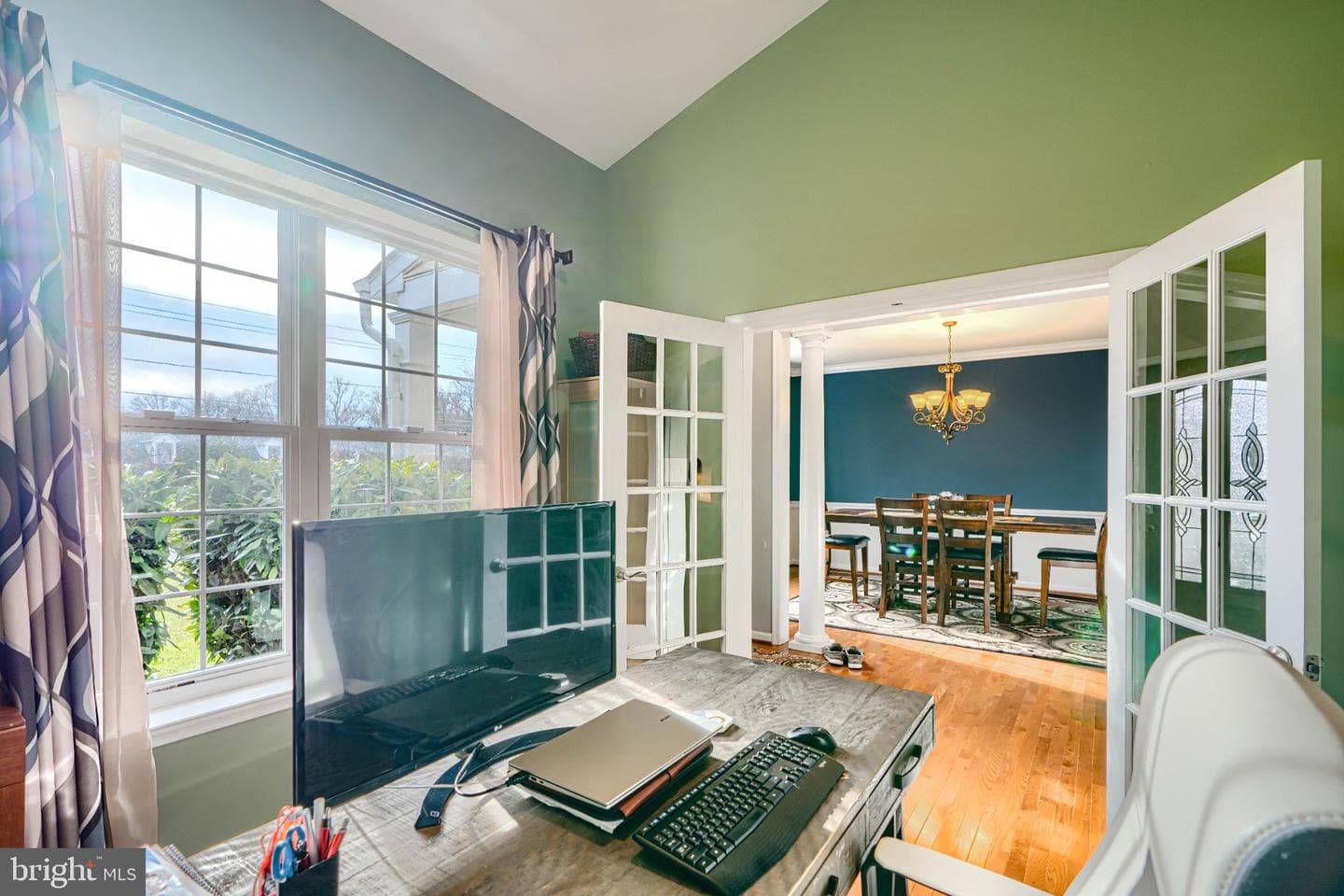 406 Sherwood Road photo 10