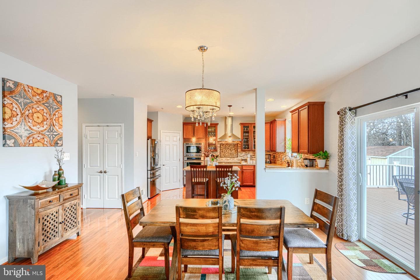 406 Sherwood Road photo 19