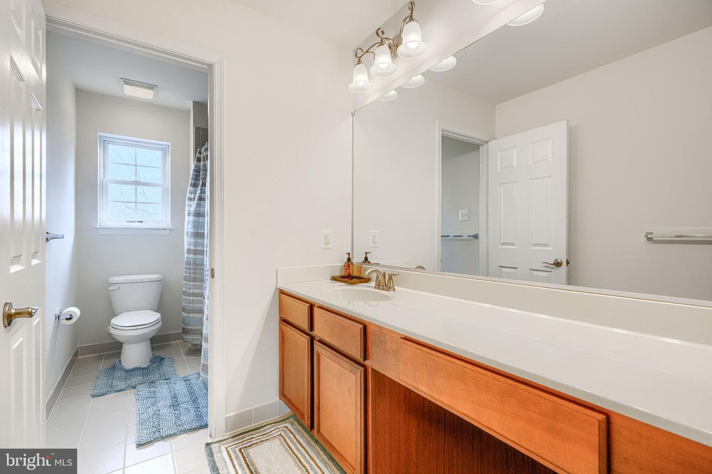 406 Sherwood Road photo 40
