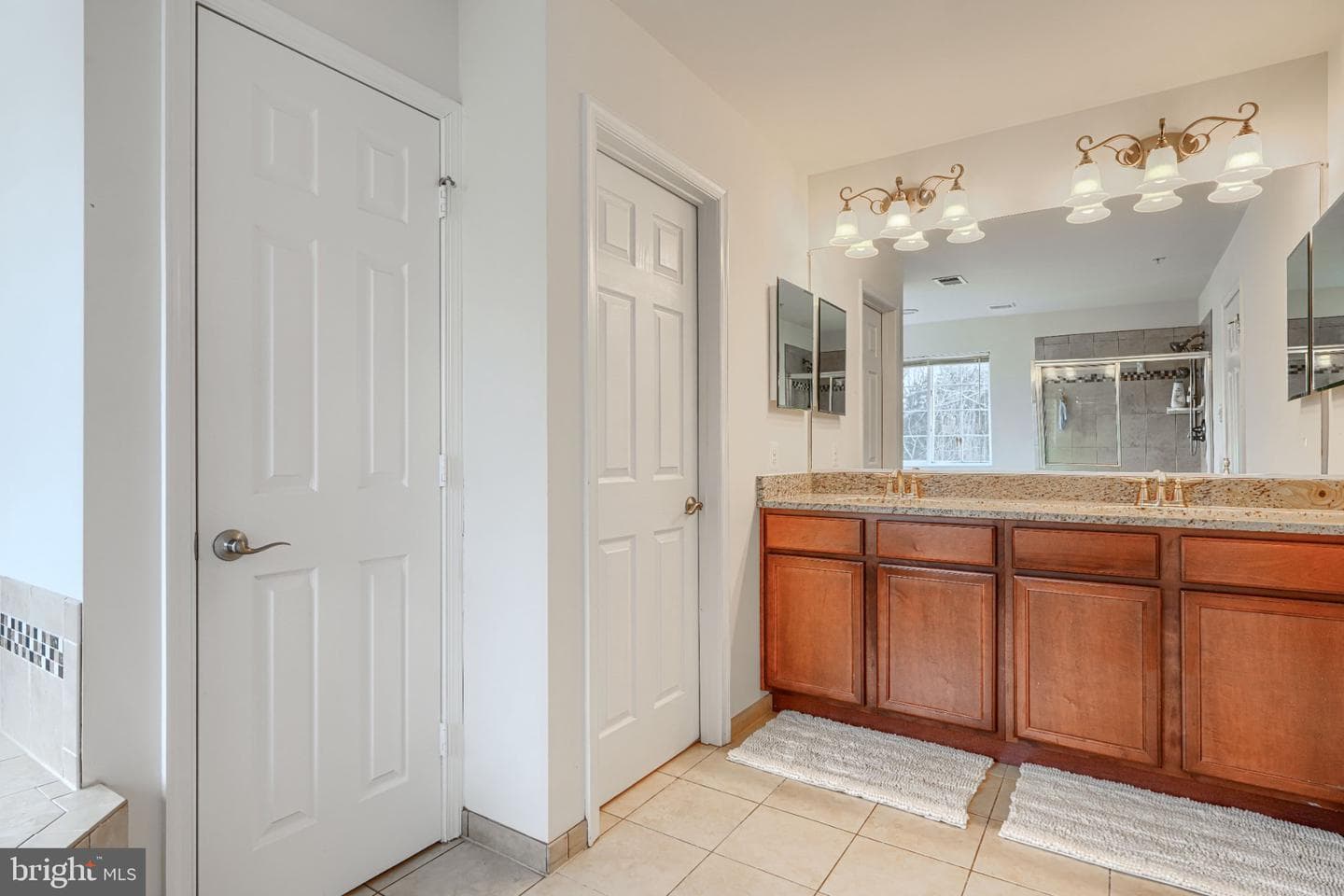 406 Sherwood Road photo 52