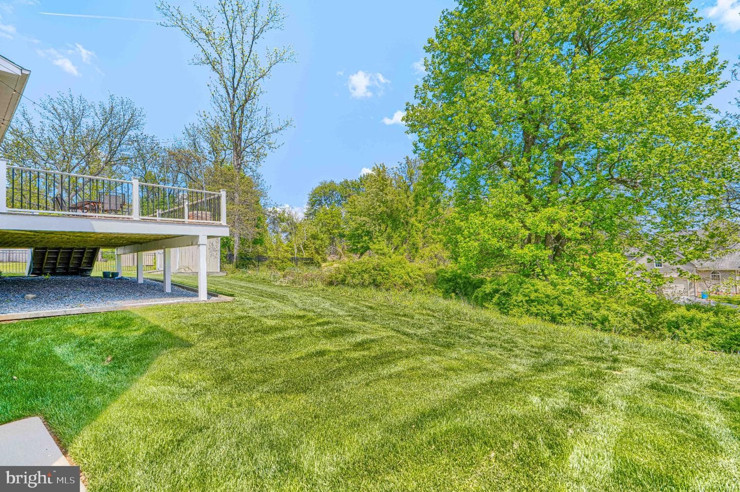 406 Sherwood Road photo 59