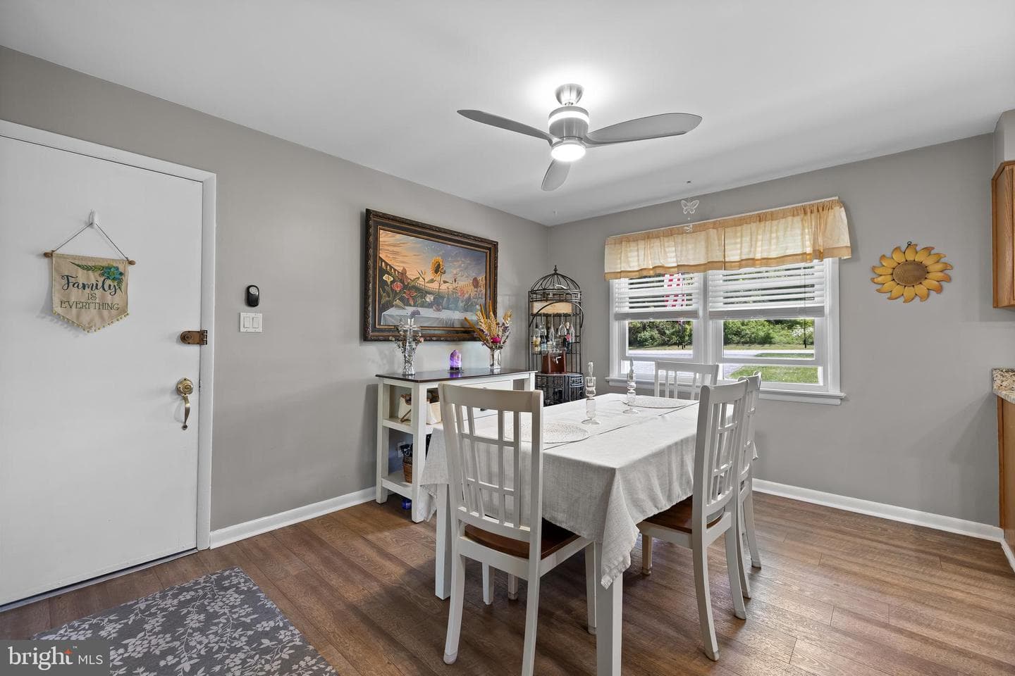 8928 Satyr Hill photo 13