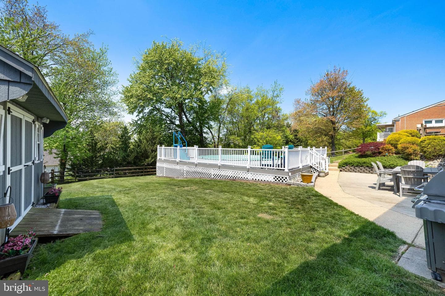 8928 Satyr Hill photo 37