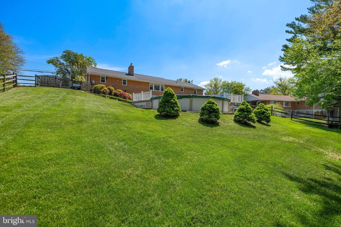 8928 Satyr Hill photo 39