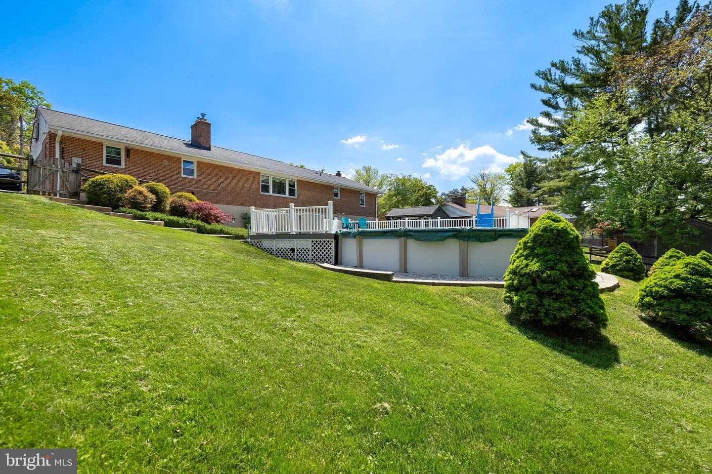 8928 Satyr Hill photo 40