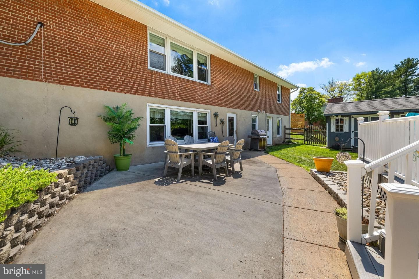 8928 Satyr Hill photo 43