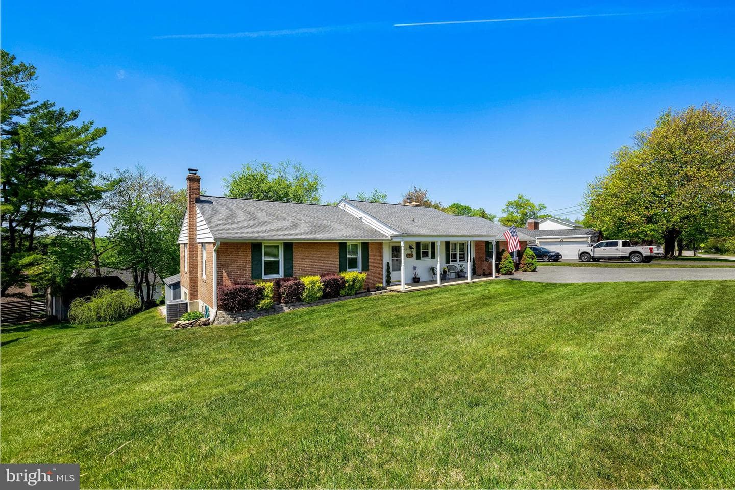 8928 Satyr Hill photo 52