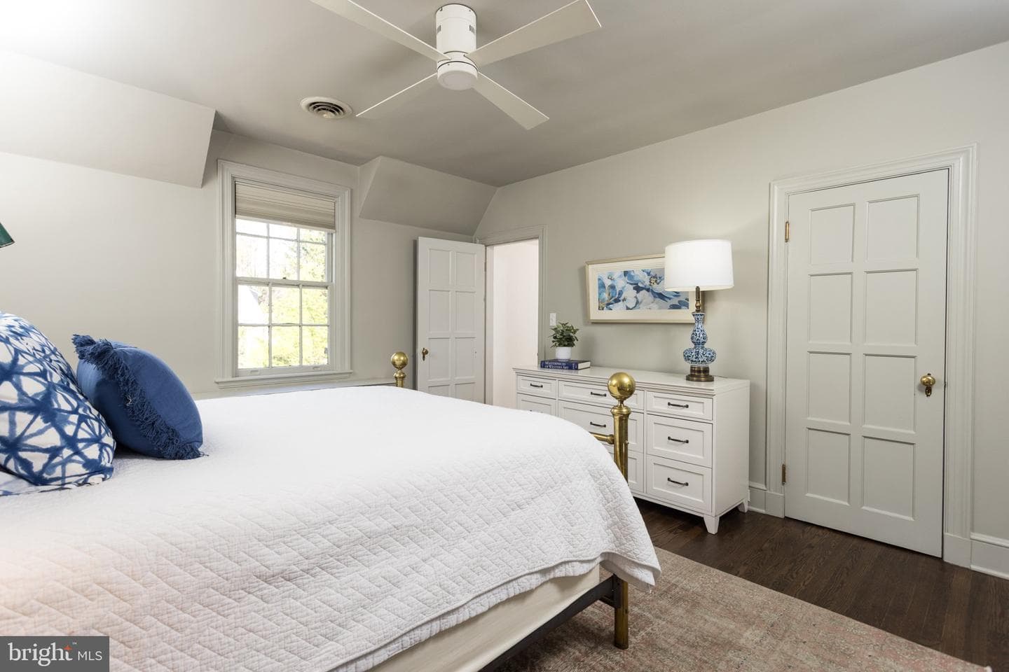 7005 Copeleigh photo 30