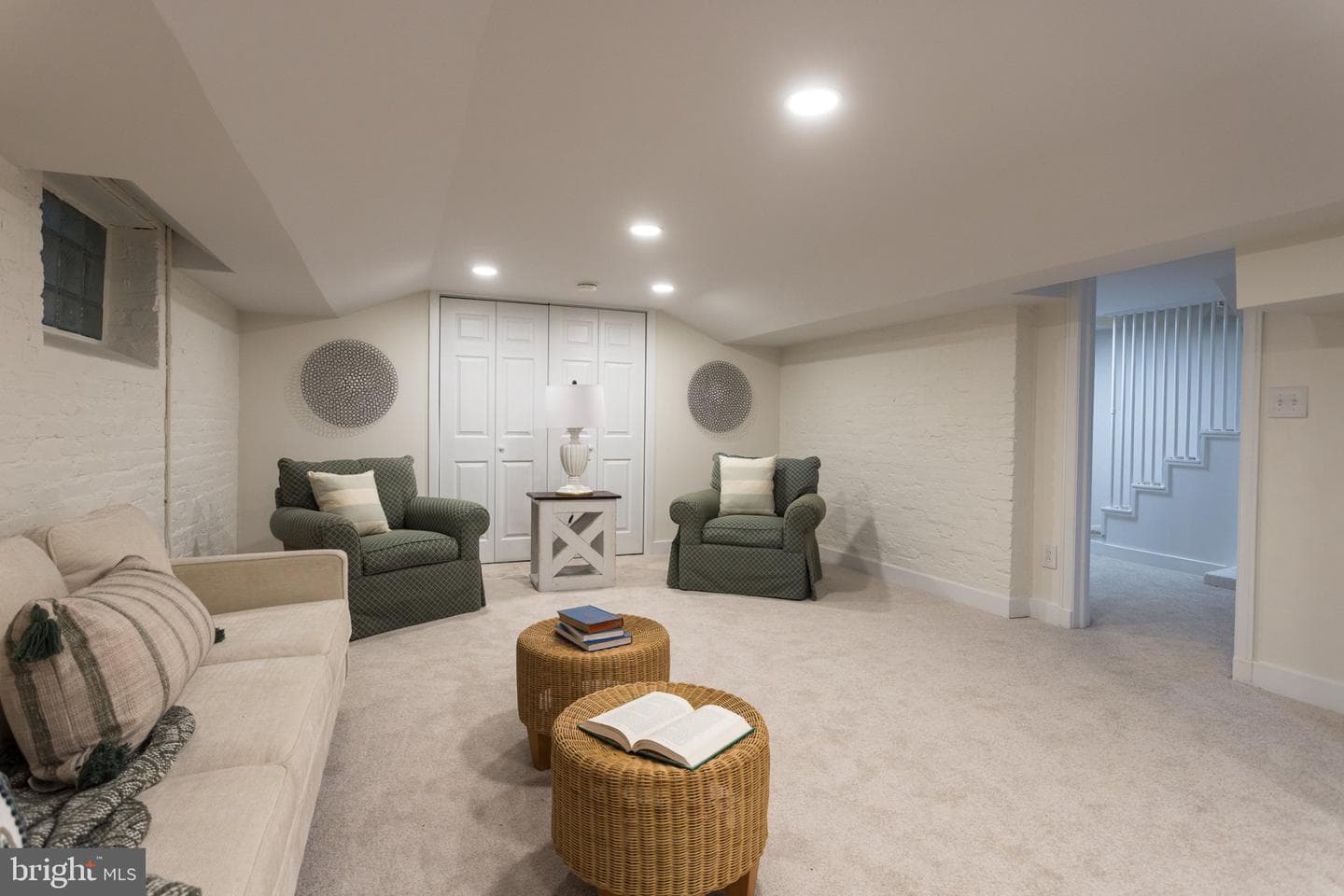 7005 Copeleigh photo 46