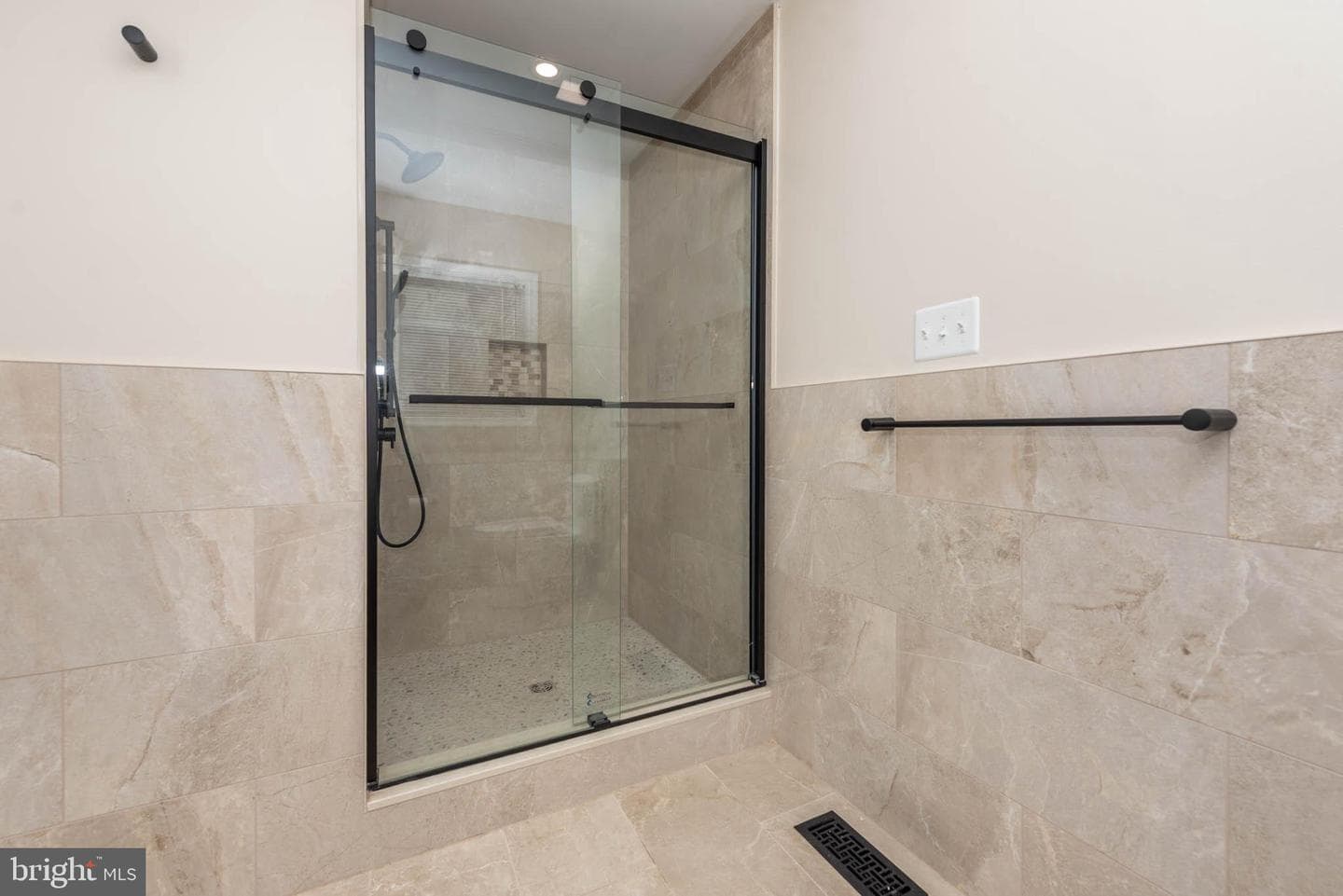 2705 Spring Hill Road photo 13