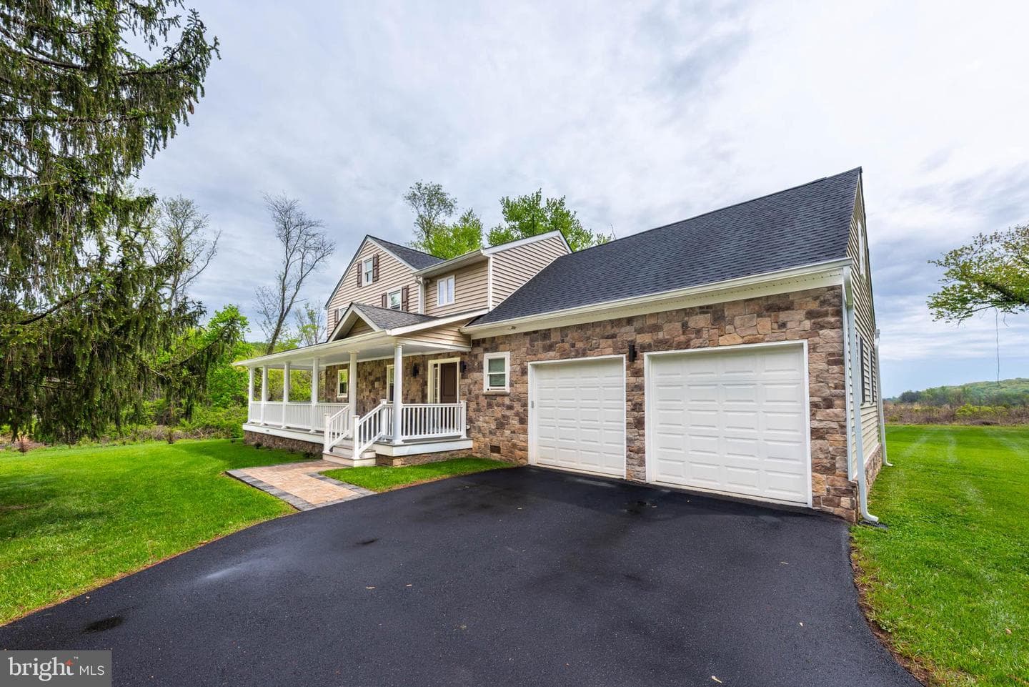 2705 Spring Hill Road photo 38