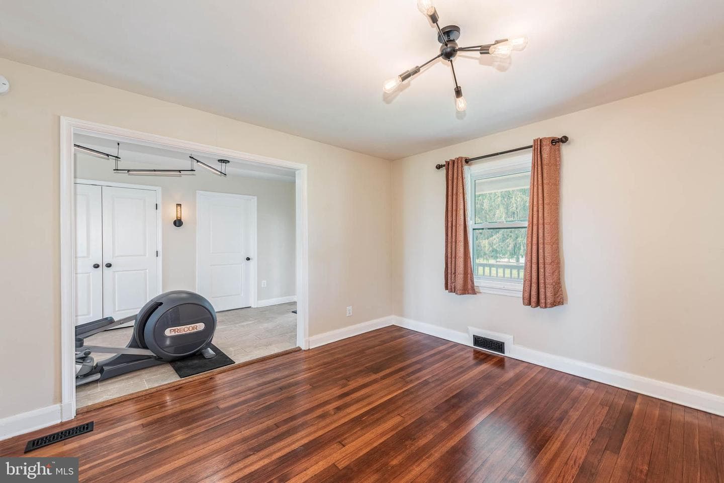 2705 Spring Hill Road photo 5