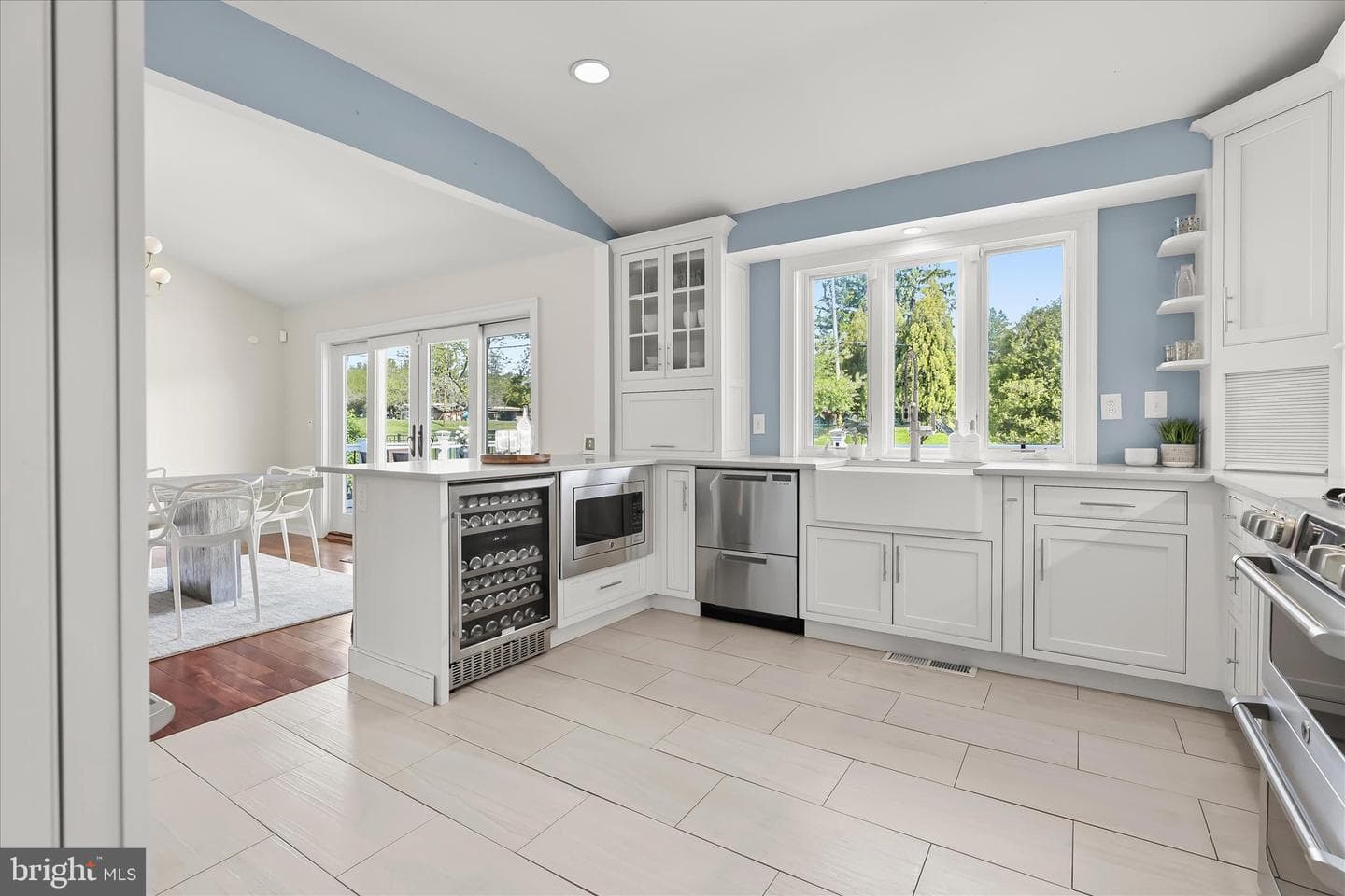 3412 Manor Hill photo 23