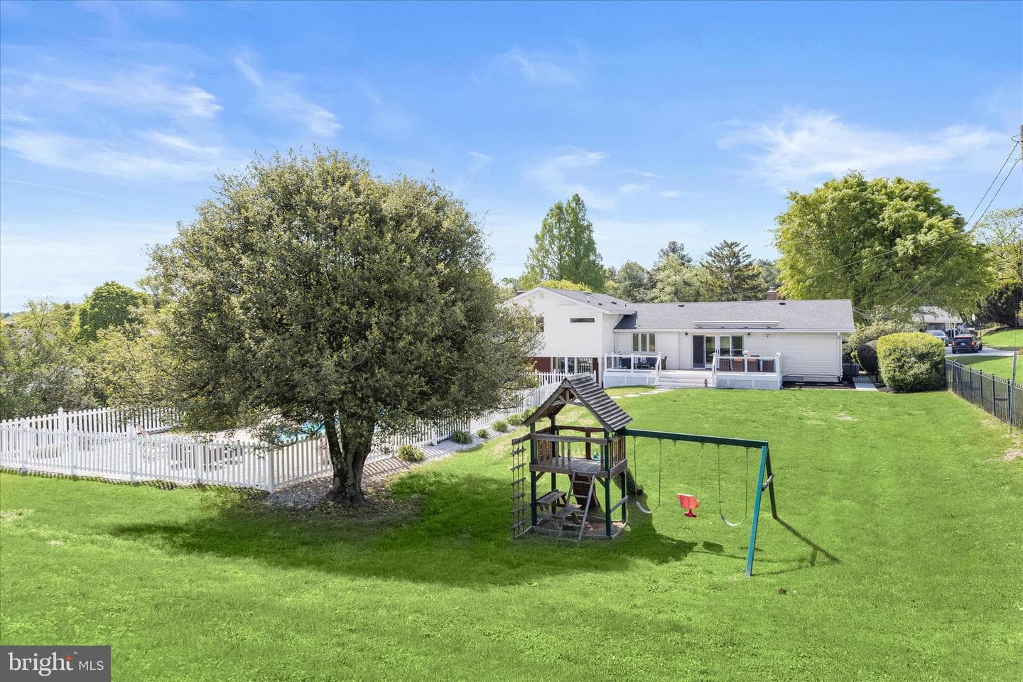 3412 Manor Hill photo 63