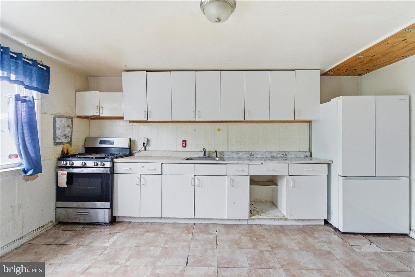 7823 Saint Bridget Lane photo 14