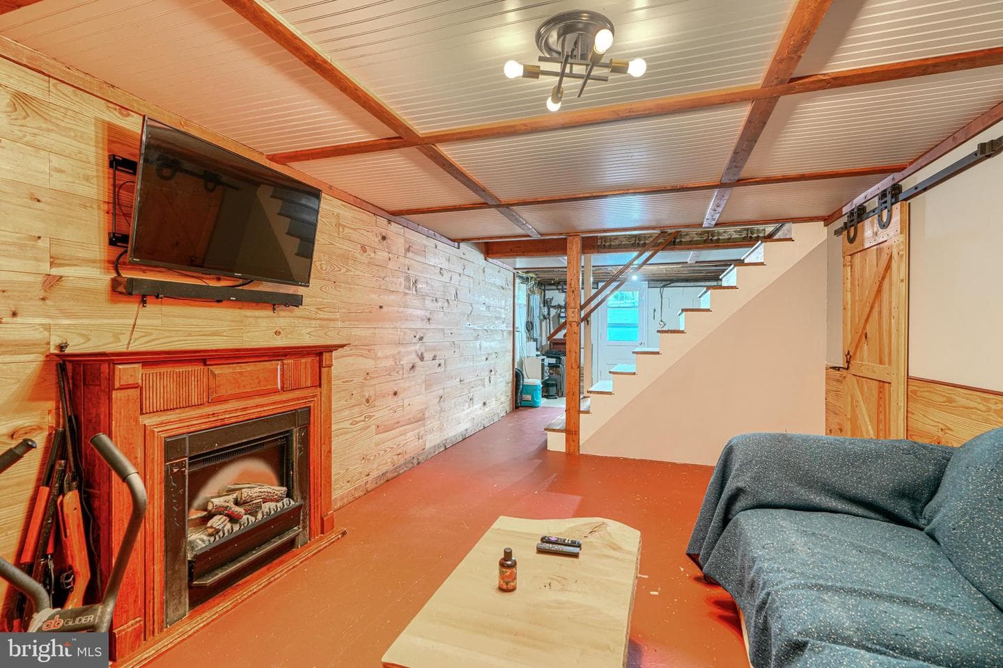 9807 Hilltop Drive photo 48