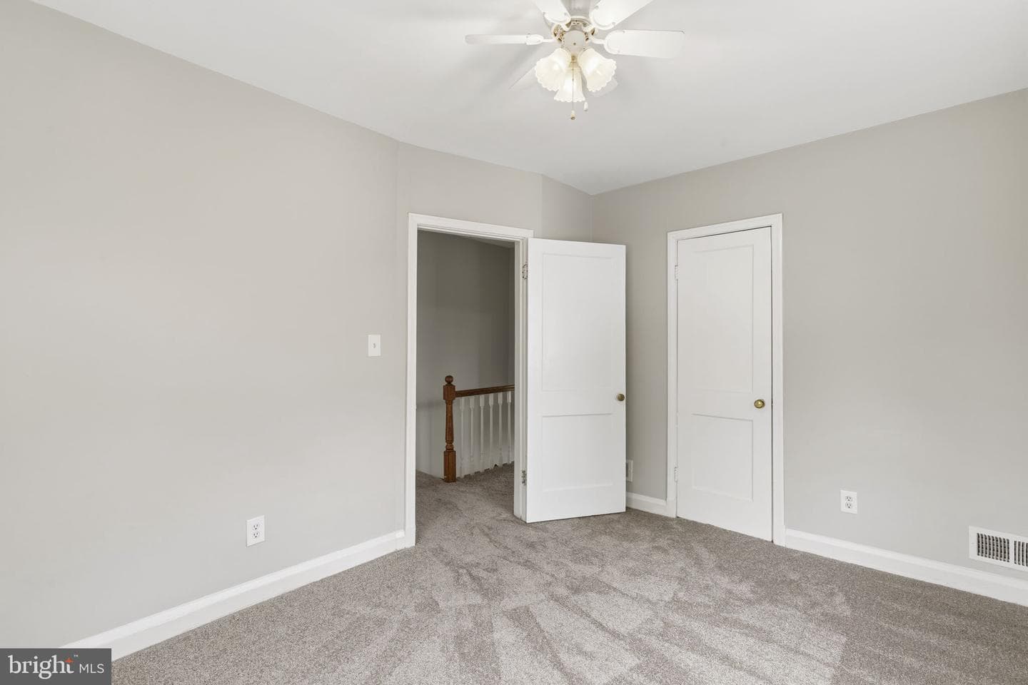 1107 Marlyn Ave N photo 10