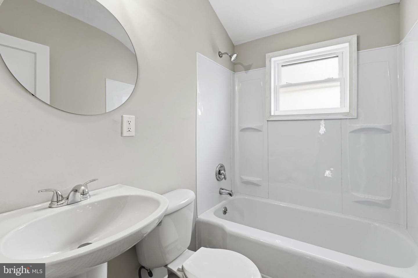 1107 Marlyn Ave N photo 15