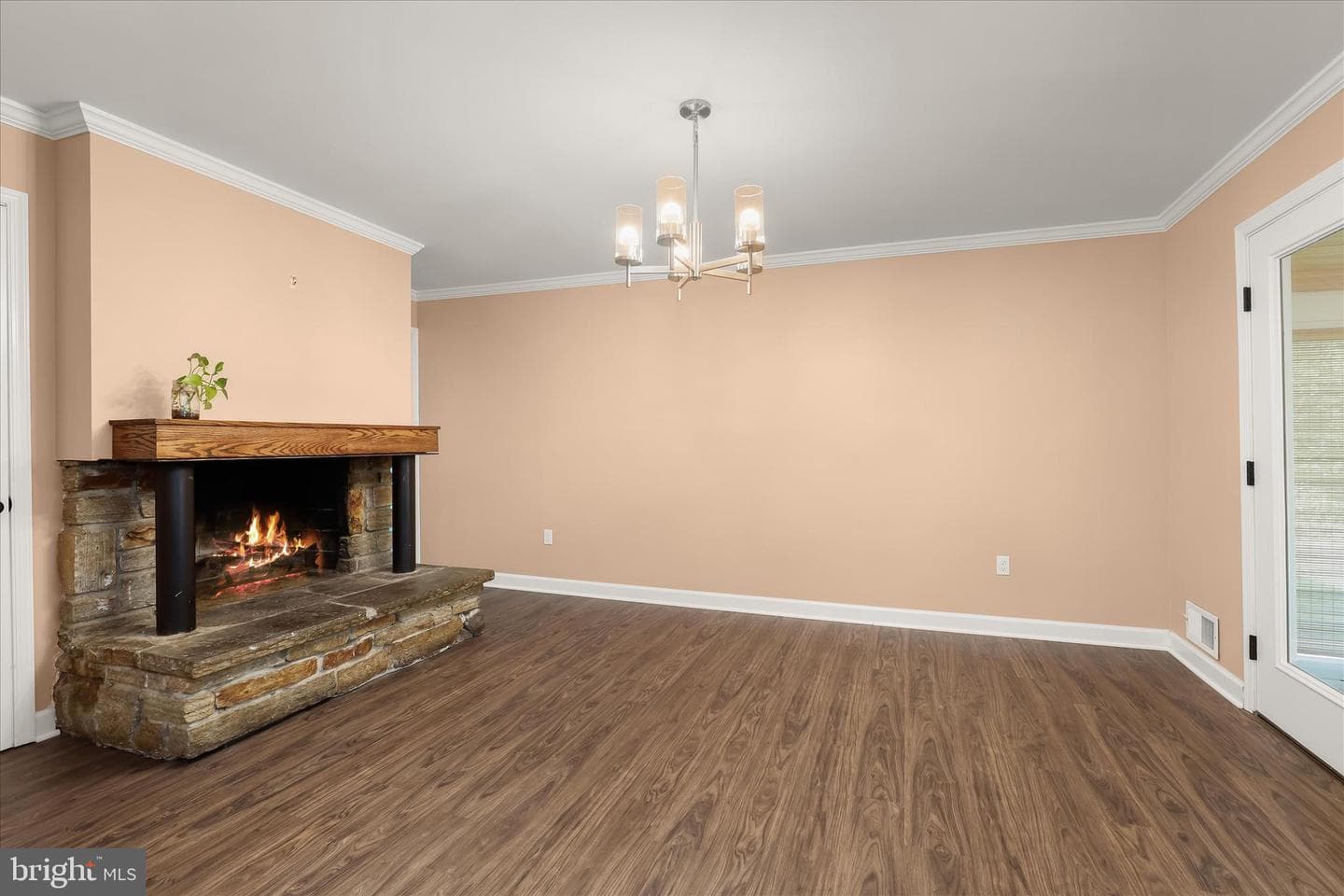 201 Suter Road photo 17