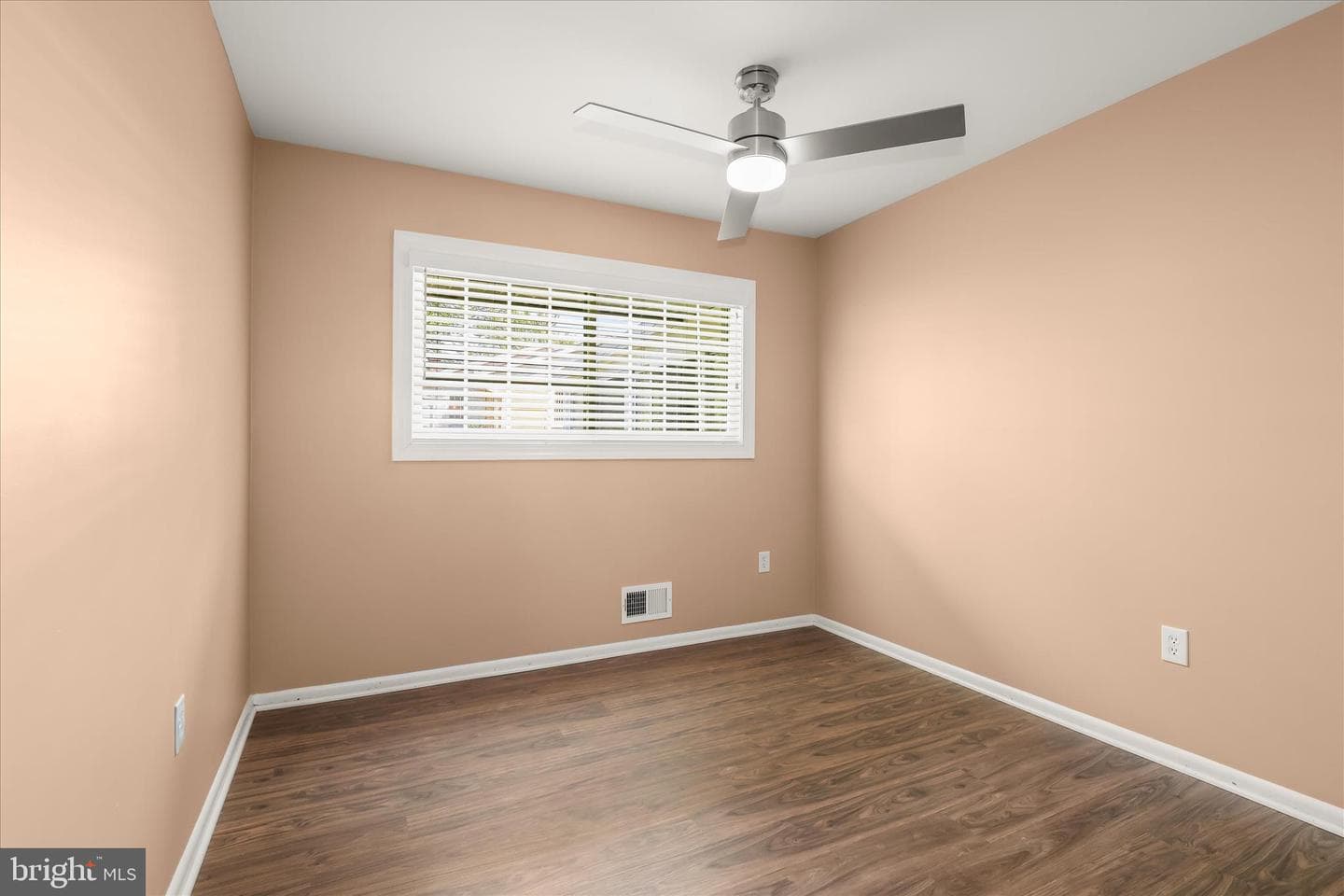 201 Suter Road photo 34
