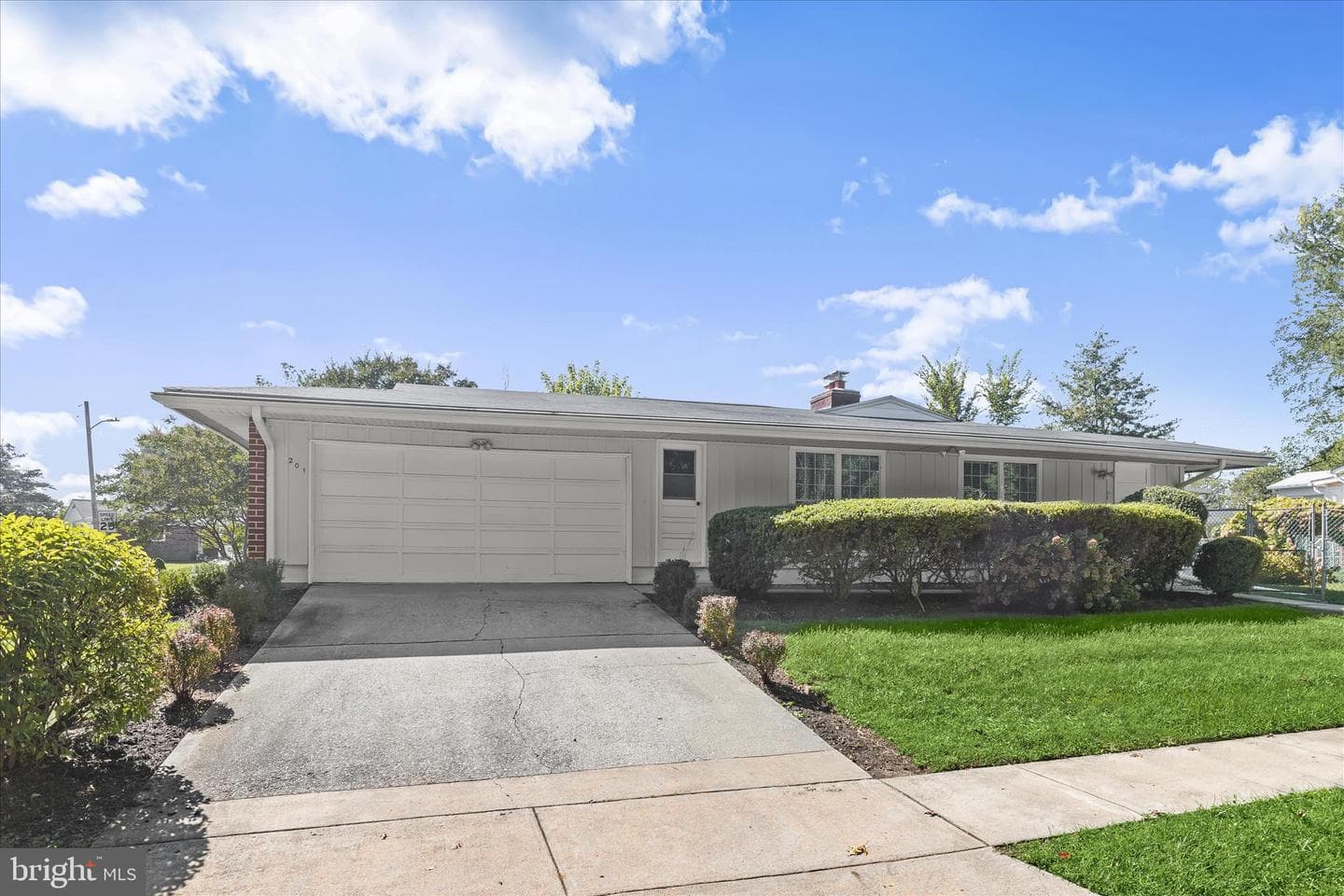201 Suter Road photo 46