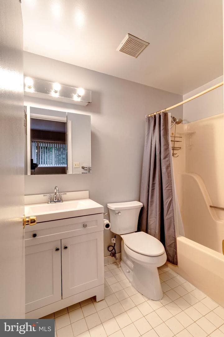 2215 Lowells Glen Road #b photo 7
