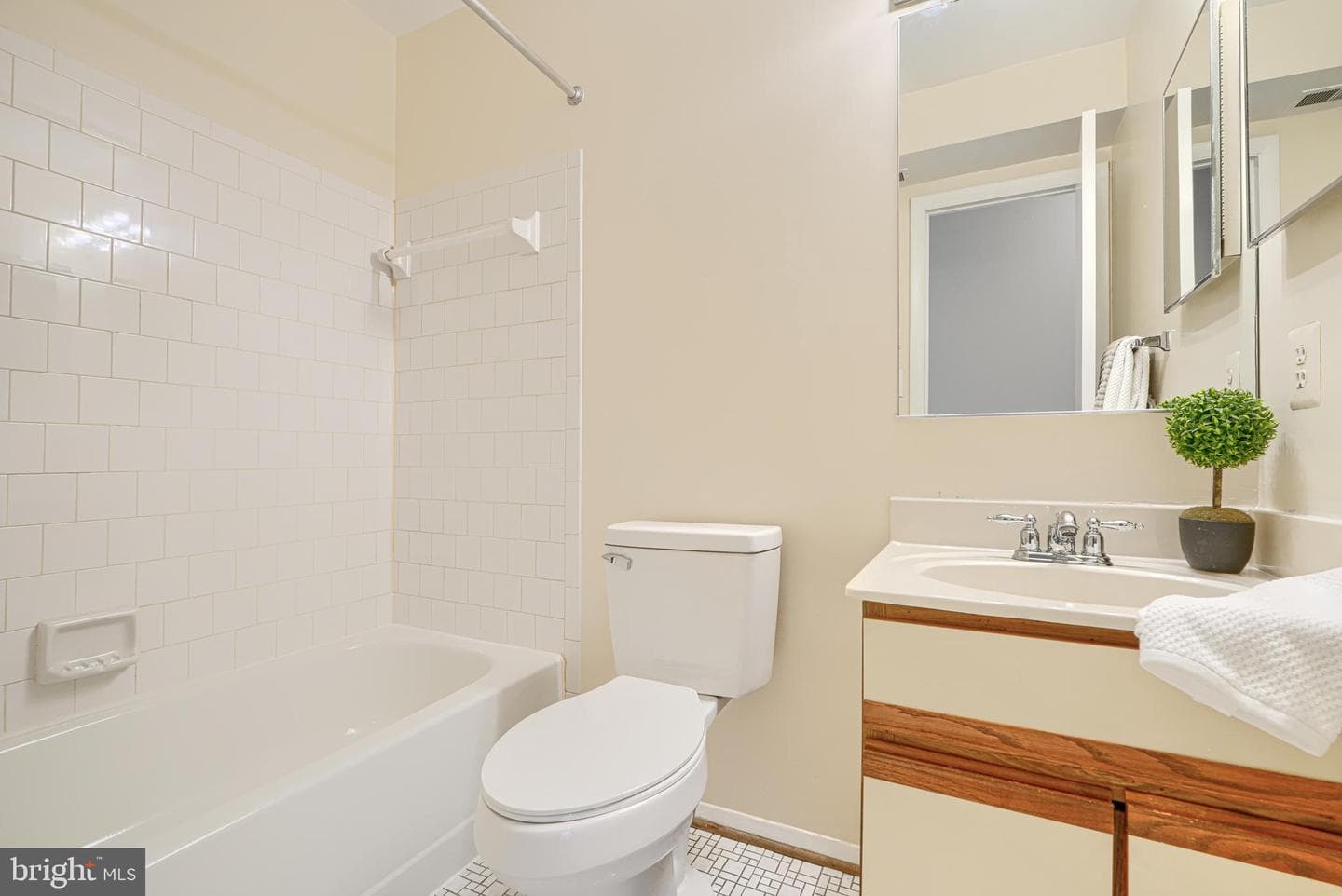 2 Summit Hill Court #c-3 photo 27