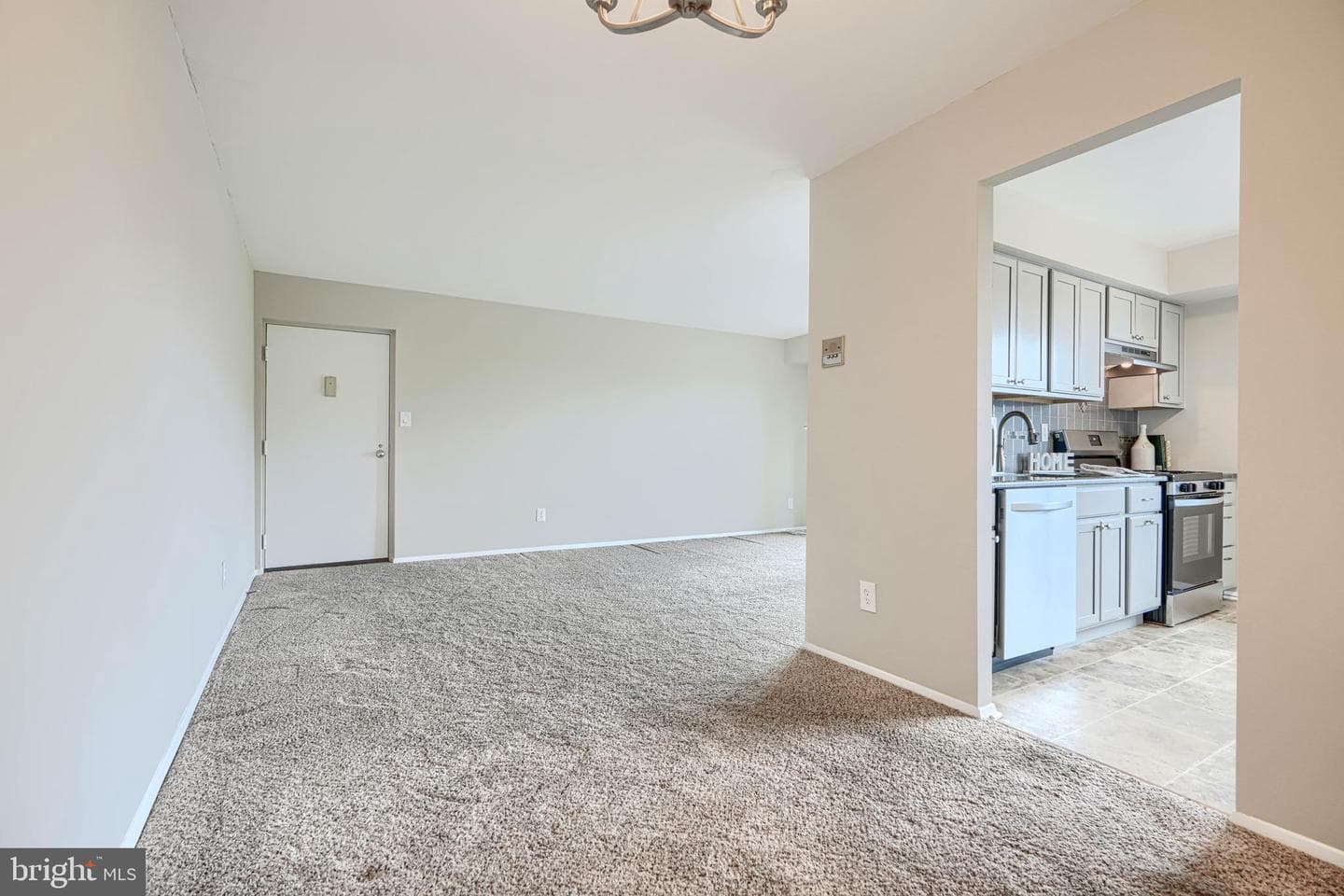 2 Summit Hill Court #c-3 photo 9