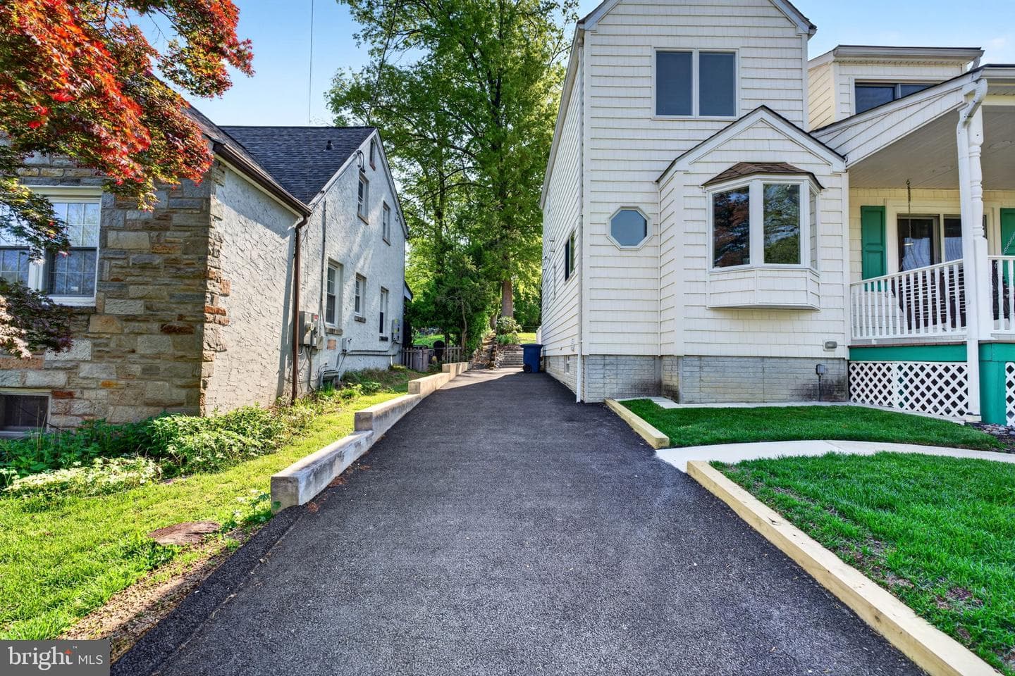 9 Maple Avenue photo 88