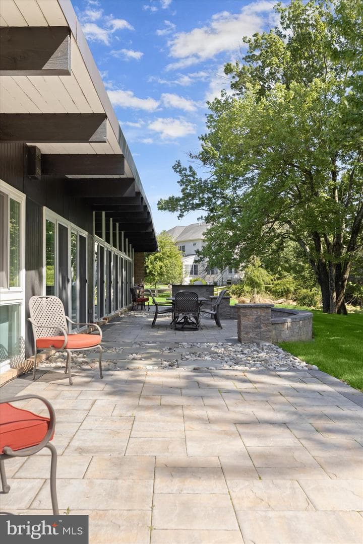 5 Stone Hollow Court photo 62