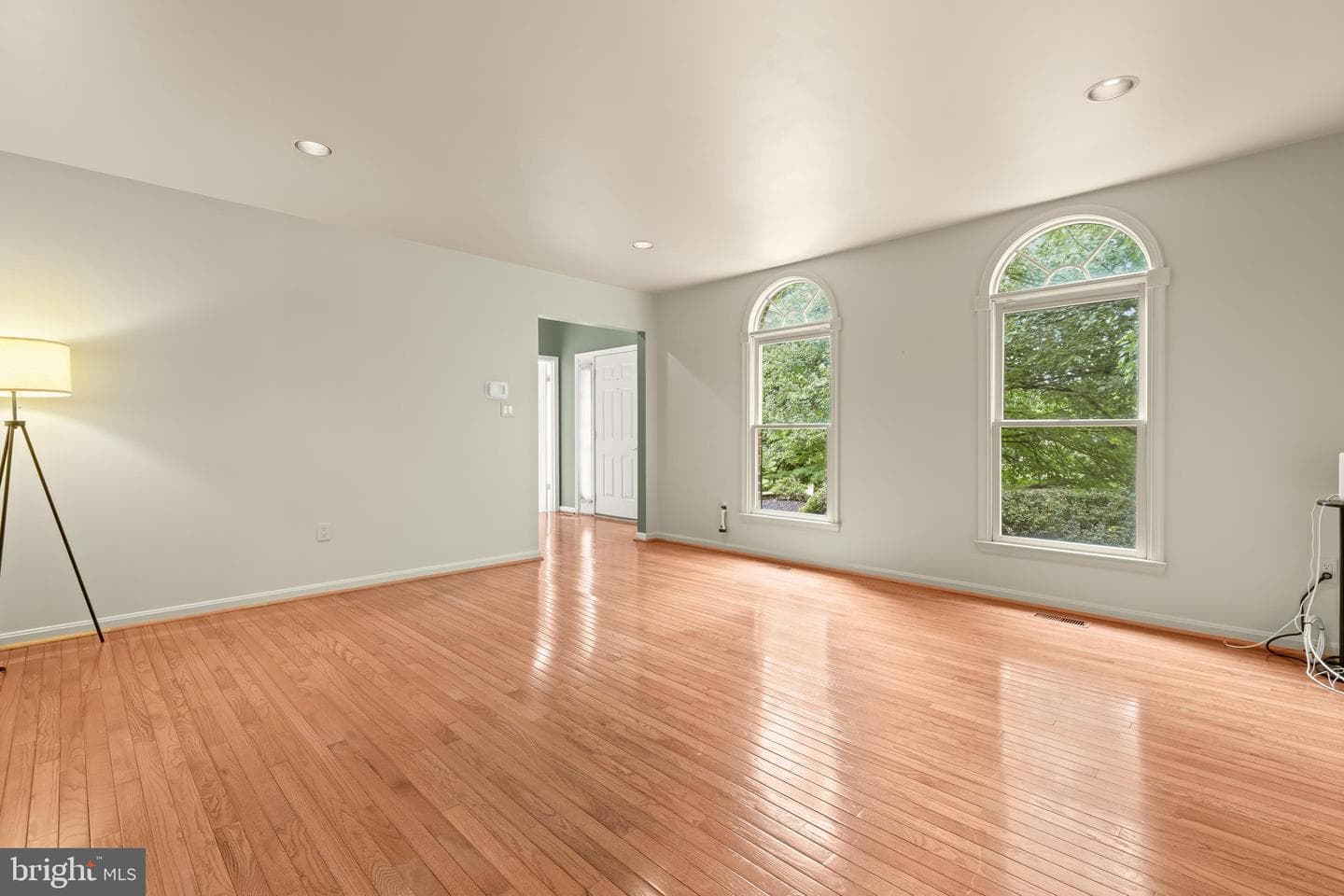 16 Charing Court photo 11