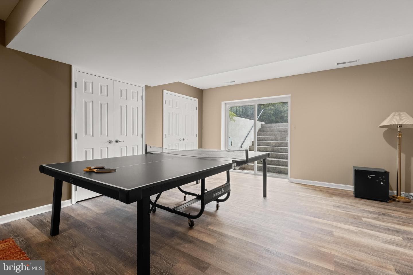 16 Charing Court photo 46