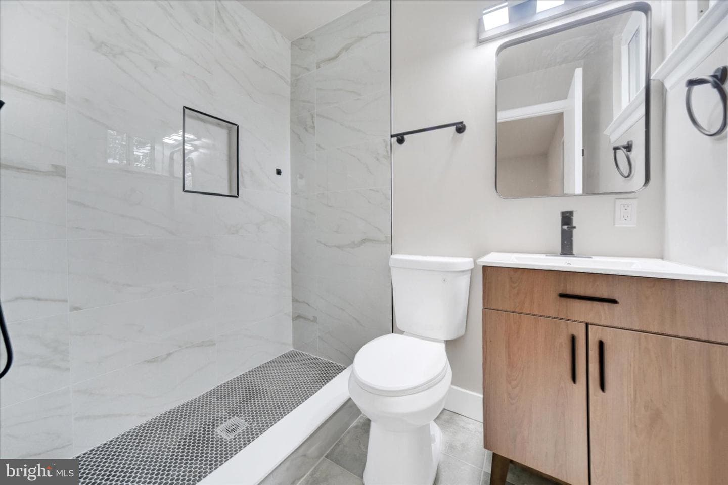 3709 Lamoine Road photo 15