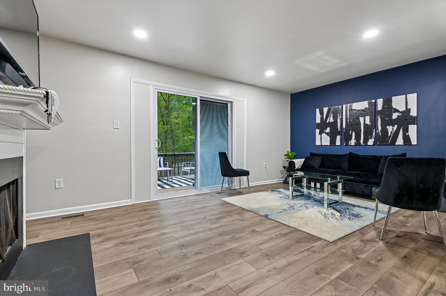 3838 Twin Lakes Court photo 12