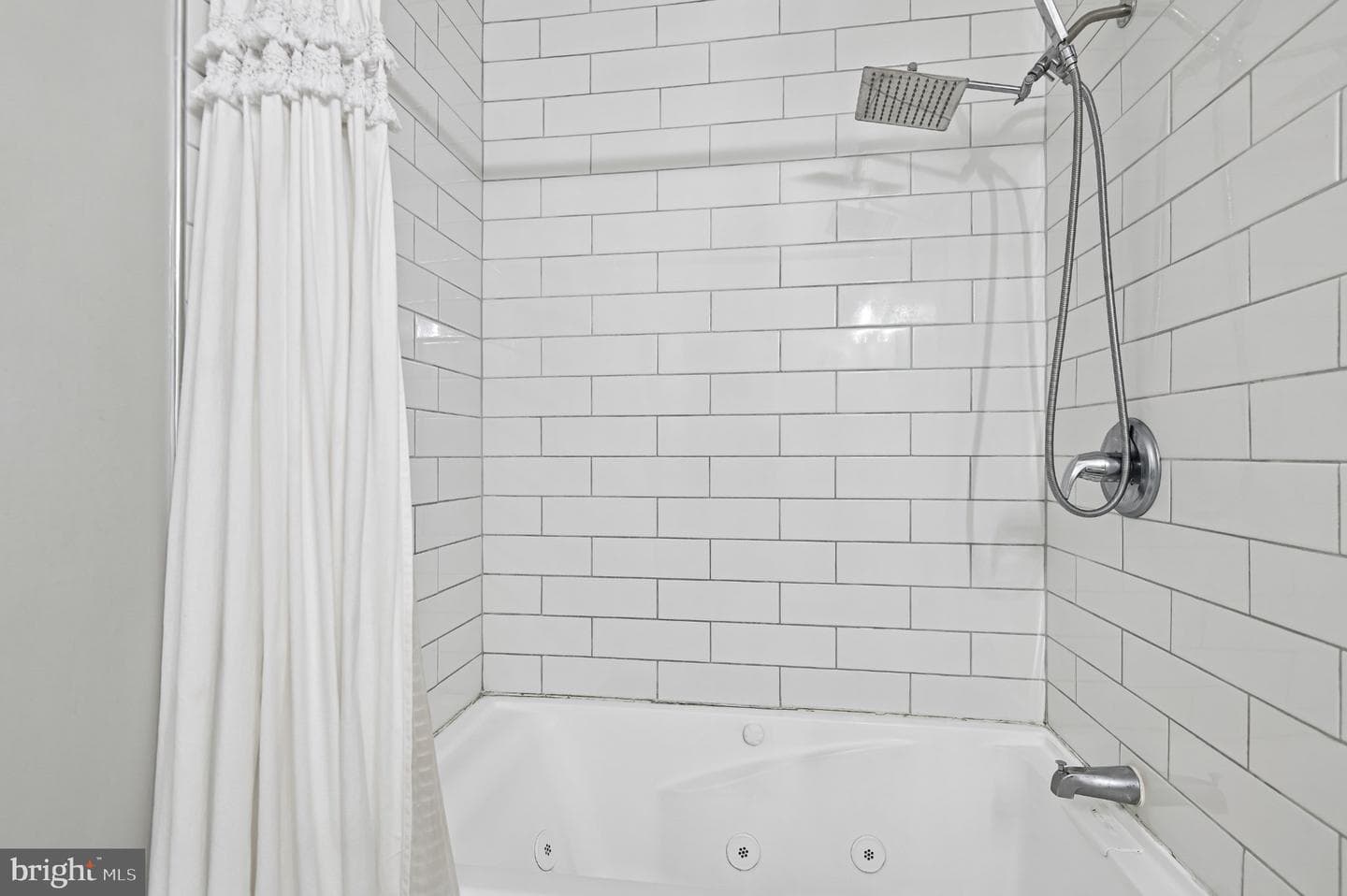 3838 Twin Lakes Court photo 20
