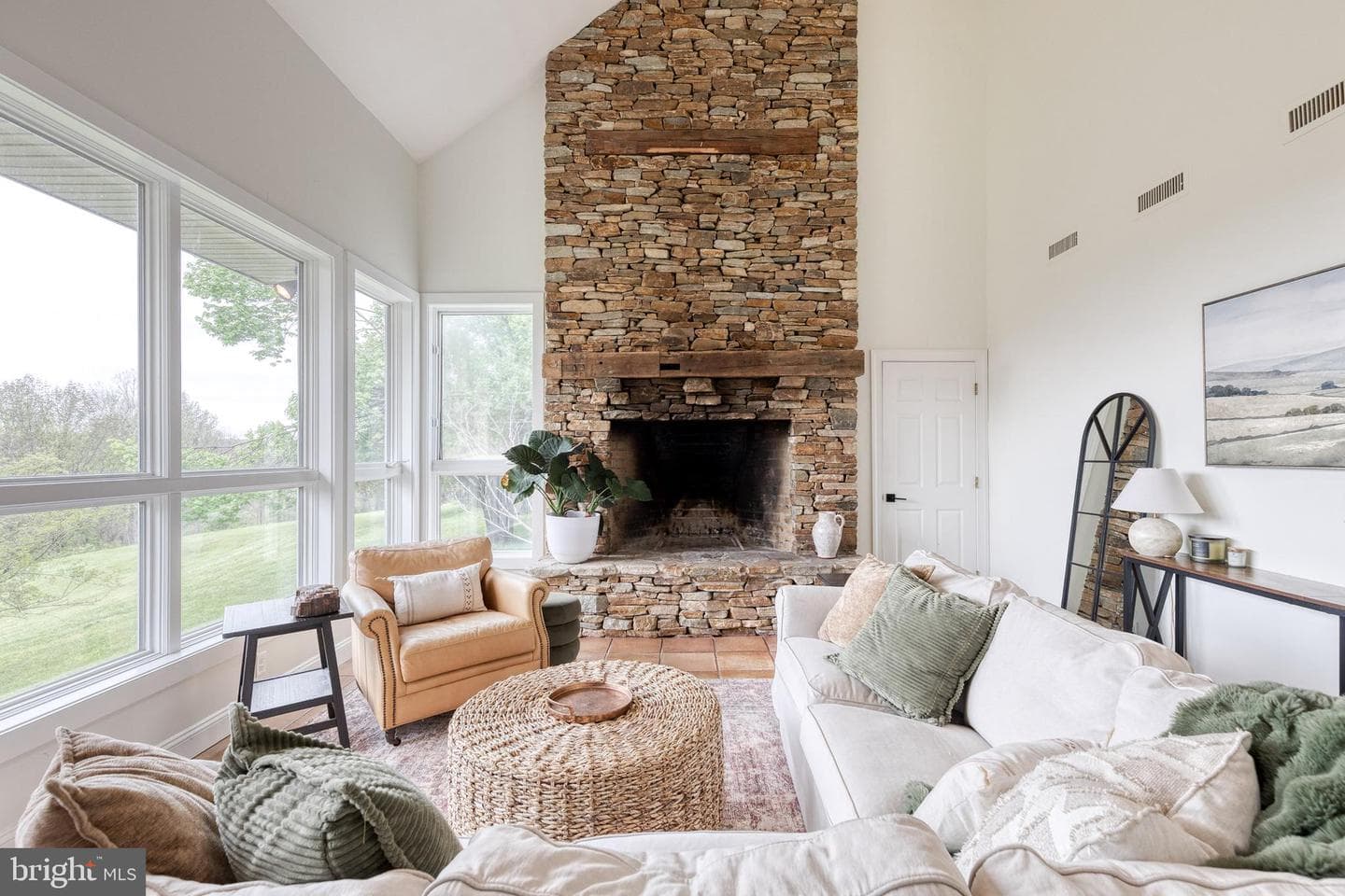 15701 Home Road photo 20
