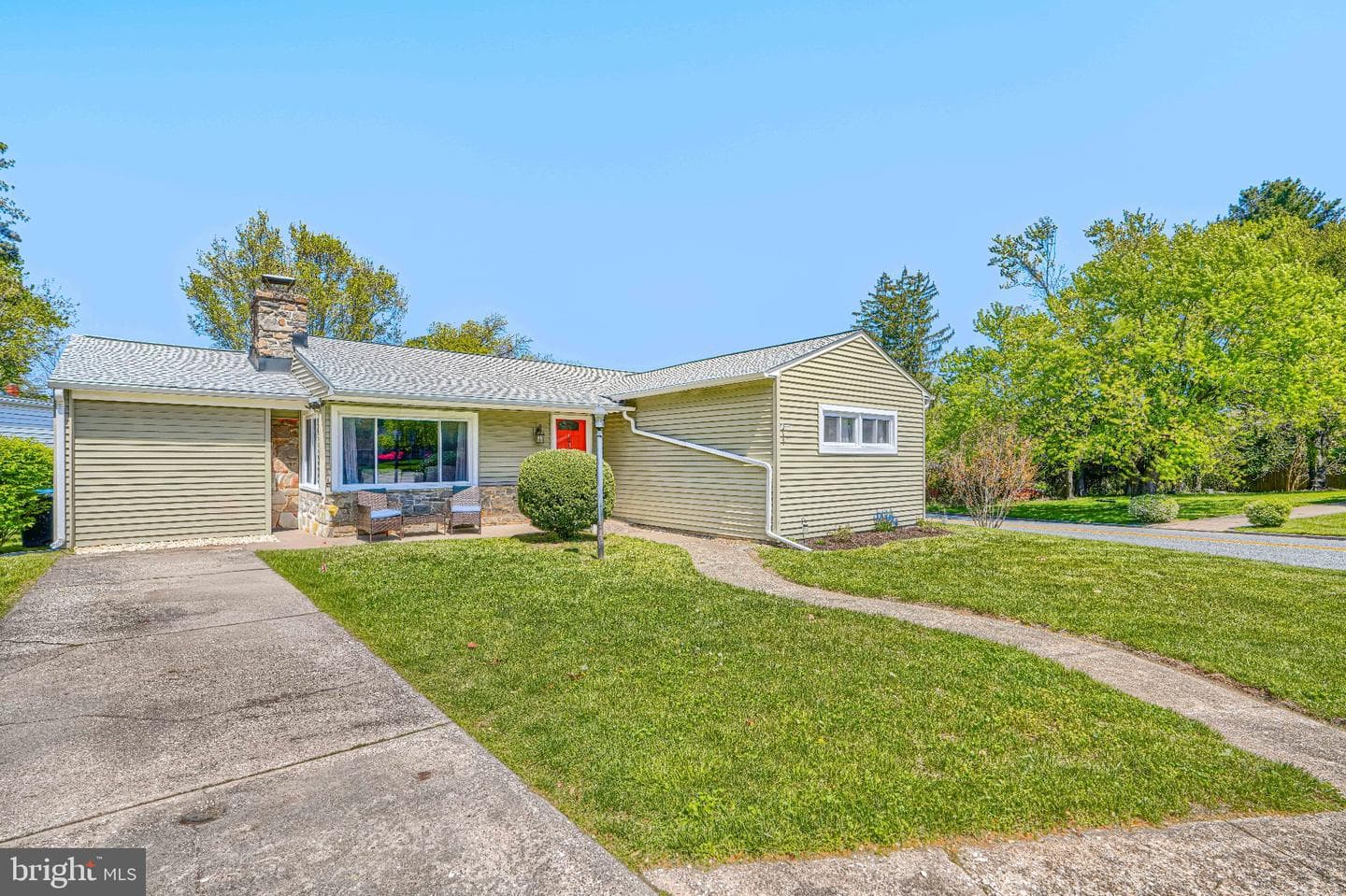 1234 Saint Andrews Way photo 3
