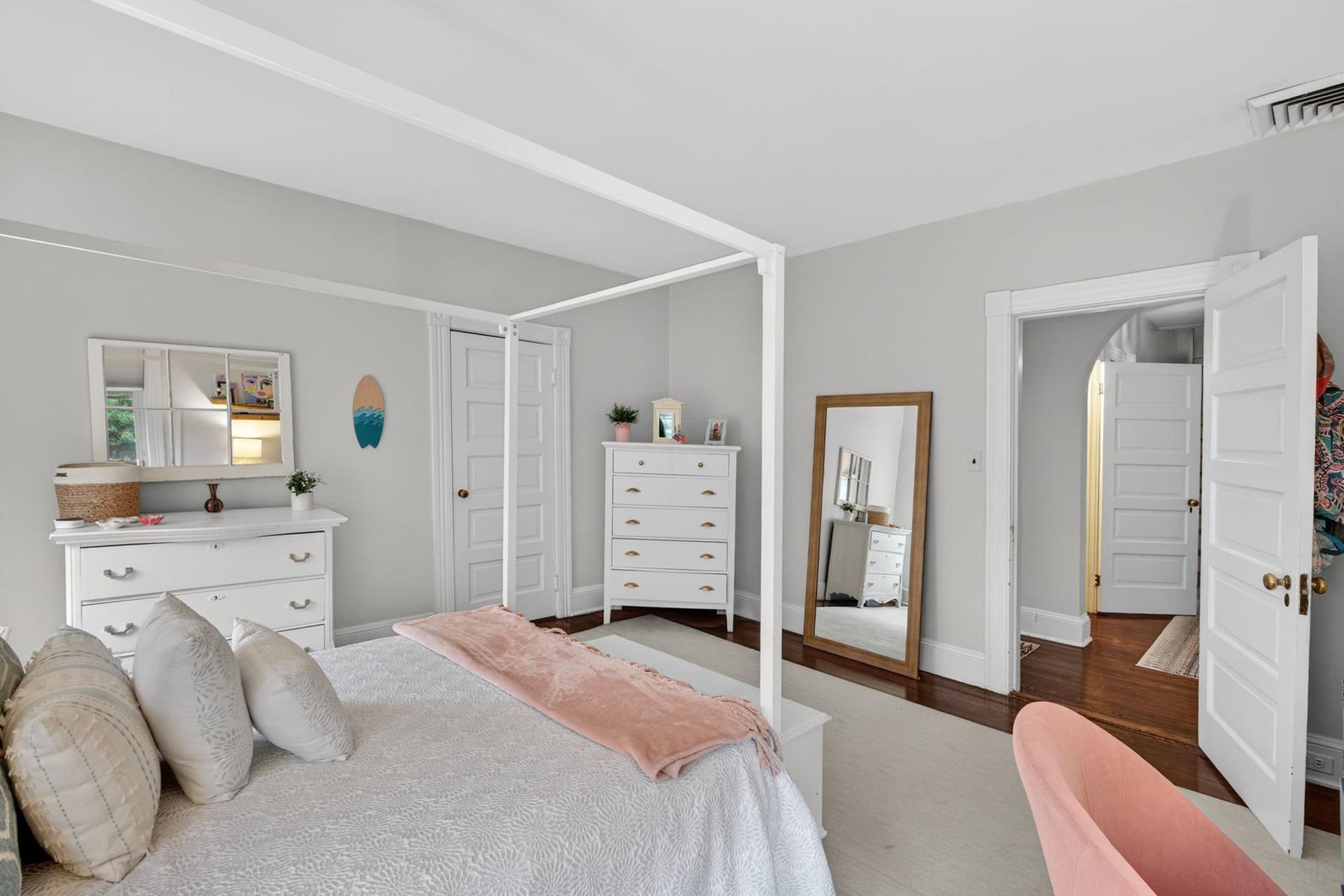 605 W Joppa Road W photo 47