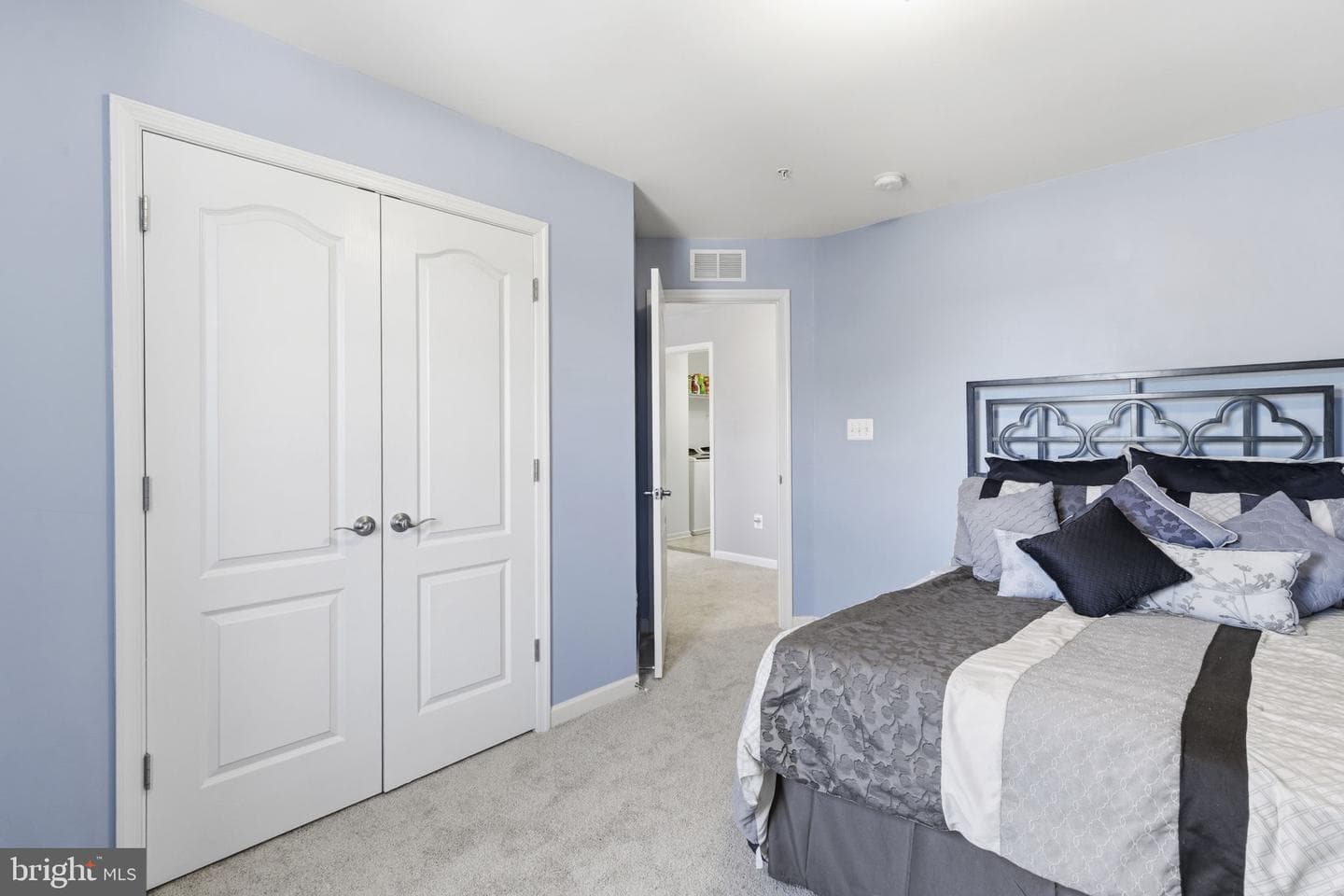 607 Long Wall Drive photo 36