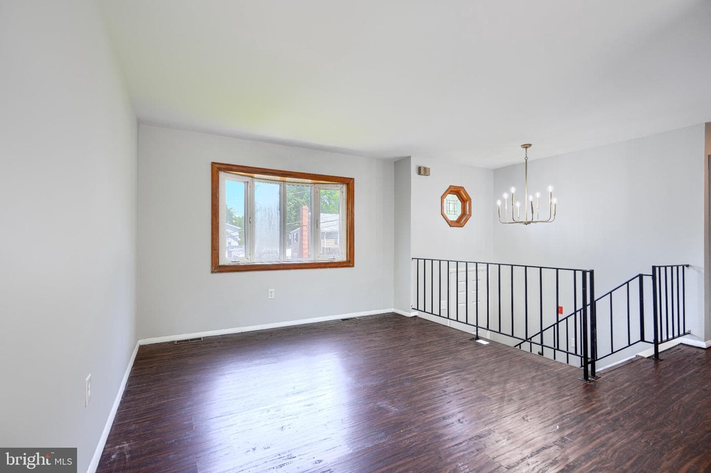 4317 Leola Avenue photo 11