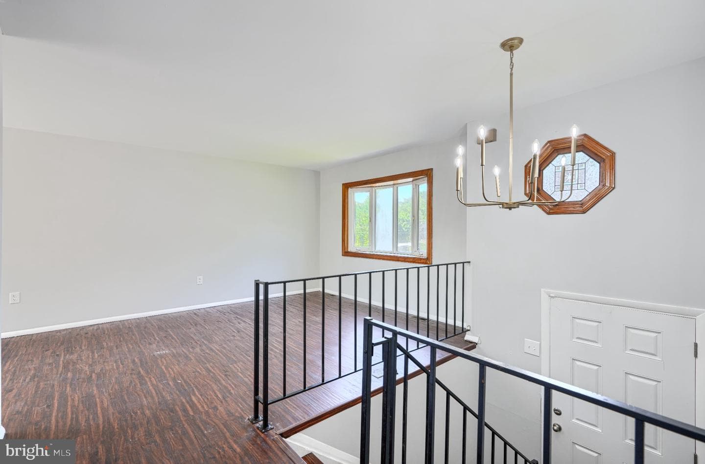 4317 Leola Avenue photo 6