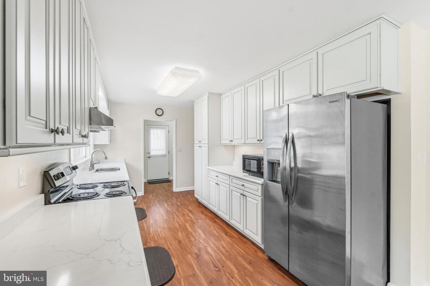 1146 Gypsy Lane E photo 13