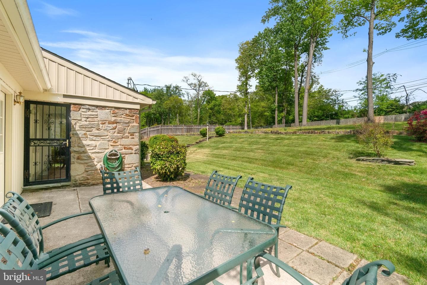 1146 Gypsy Lane E photo 33